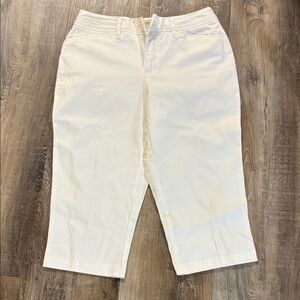 St. John’s bay women’s capris 8